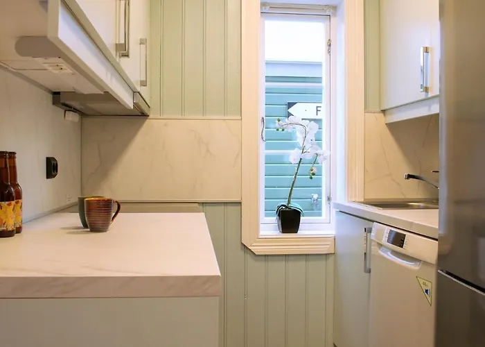 Lyngorporten Gjeving