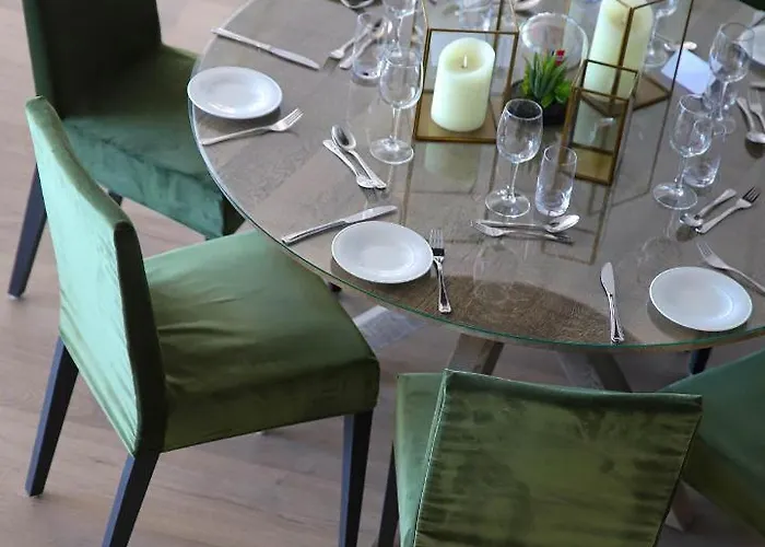 Lyngorporten 3* Gjeving