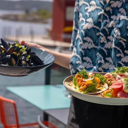 Lyngorporten 3* Gjeving